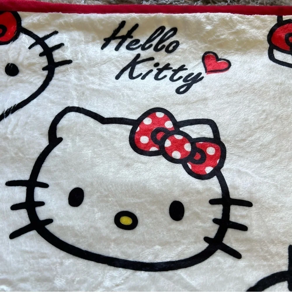 New Sanrio Hello Kitty Bows & Winks White Red Sherpa Throw Fleece Blanket